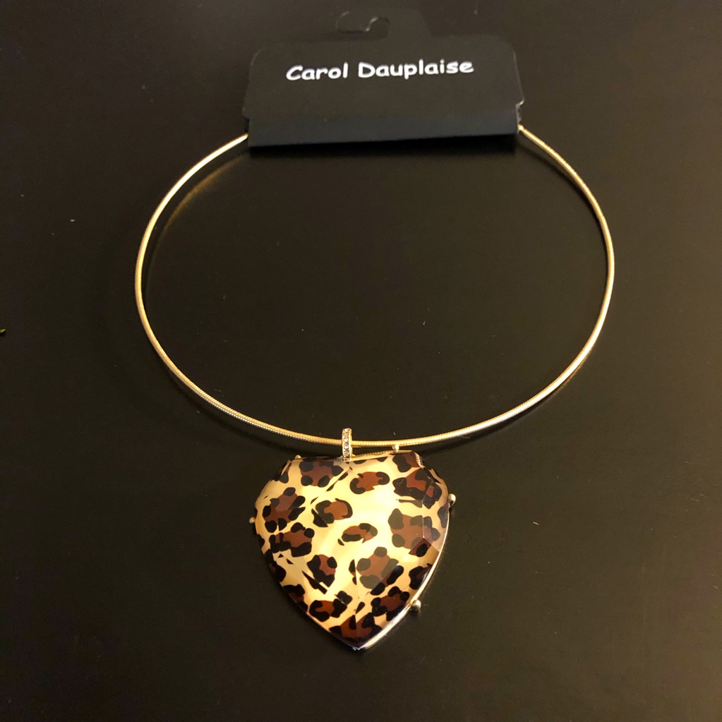 Carol Dauplaise Choker 10$